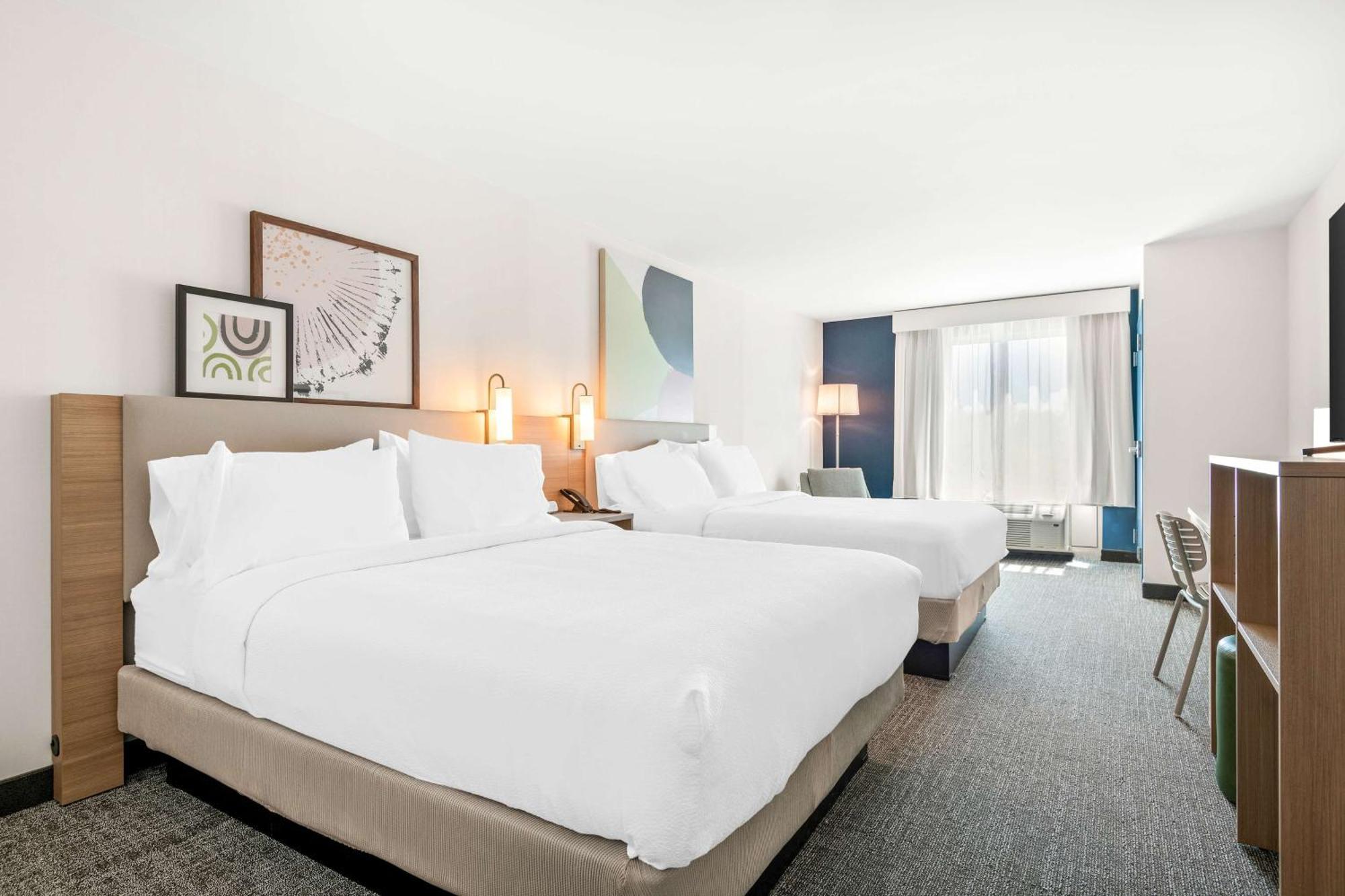 Spark By Hilton 엑톤 외부 사진